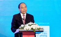 Nguyên Xuân Phuc au sommet sur les technologies de l’information et de la communication