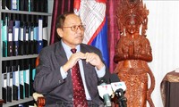 Le Cambodge souhaite renforcer ses relations avec le Vietnam