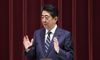 Le Premier ministre japonais en Iran pour une visite de trois jours