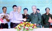Le Vietnam et Singapour intensifient leur coopération dans la défense