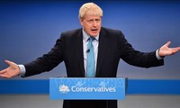 Brexit: Boris Johnson n'exclut finalement pas de demander un nouveau report à l'UE 