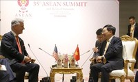35e Sommet d’ASEAN: Pham Binh Minh reçoit Robert O’Brien