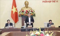 Vuong Dinh Huê préside l’ouverture de la onzième session du comité permanent de l’Assemblée nationale