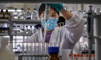 Vaccine COVID-19 Việt Nam sắp tiêm thử nghiệm được nghiên cứu và ra đời thế nào?