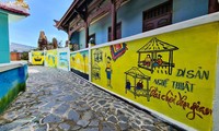 Sống động bích họa tại làng Nhơn Lý, thành phố Quy Nhơn, tỉnh Bình Định