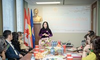   Tổng lãnh sự quán Việt Nam tại Vancouver gặp mặt cộng đồng