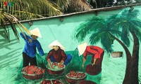 タムタイン壁画村