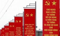 世界のマスメディア、ベトナム共産党の指導をたたえる