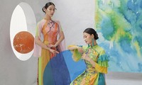 ベトナム人デザイナー、新鮮なアオザイのコレクションを紹介