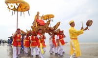 クアンニン省の漁村のユニークな祭り