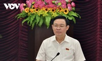 フエ国会議長、ビントァアン省を訪問