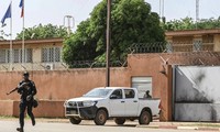 仏大使がニジェール出国、クーデター後に関係悪化