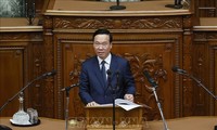 トゥオン国家主席 参衆両院で演説