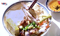 豚ほほ肉・豚バラ肉の焼肉ご飯「コムタム」