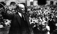 Peringatan Ulang Tahun ke-142 Hari Lahir Vladiir  Ilyich Lenin