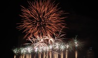 Italia menjadi juara kontes pertunjukan kembang api internasinal Da Nang