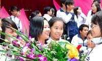 全国各地举行活动，庆祝越南教师节