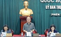 越南国会常委会第5次会议闭幕
