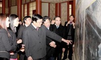 张晋创出席胡伯伯与宣光省人民纪念台动工仪式