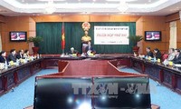 阮生雄主持1992宪法修宪委员会第二次会议