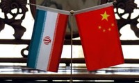 中国敦促伊朗与安理会五常和德国恢复谈判