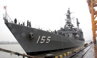 日本自卫队三艘军舰访问海防市 