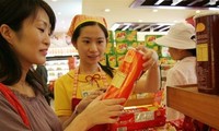 “越南人优先用越南货”运动初步养成河内市民良好的消费习惯