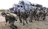 俄罗斯在远东地区举行大规模军演