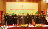 越南出席东盟国防高官扩大会议