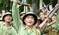 越南全国各地举行南方解放，国家统一37周年纪念活动