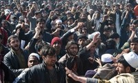 阿富汗民众举行反北约游行