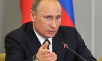 普京：俄罗斯将对所有威胁采取回击措施