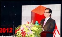 阮晋勇出席2012国际合作社年纪念活动