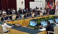 越南参加“融入东盟经济共同体”展