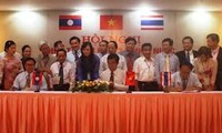越南广治省、老挝沙湾拿吉省、泰国穆达汉府第三次旅游合作会议在东河市举行