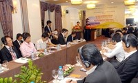 越南计划投资部与日本爱知县企业举行座谈