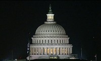 美国国会参议院通过反对伊朗发展核武器决议