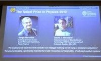 法美两名科学家分获2012年诺贝尔物理学奖