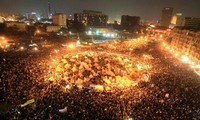 埃及爆发游行示威，反对总统宪法声明