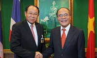 越南国会主席阮生雄对日本进行正式访问