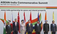 阮晋勇在东盟-印度建立对话关系20周年纪念峰会全体会议上发表讲话