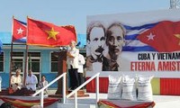 古巴国庆54周年纪念集会在河内举行