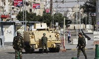埃及政府允许在街上部署军队