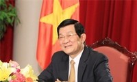 张晋创主席：越南决心重组经济结构，成功融入国际