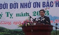 越南国家主席张晋创出席全国新春植树节启动仪式