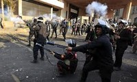 埃及努力解决政治危机   