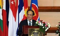 印度尼西亚总统苏西洛会见东盟秘书长黎梁明