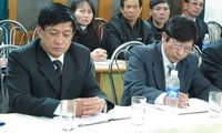 海防市仙浪县“损坏财产，严重渎职”案初审开庭