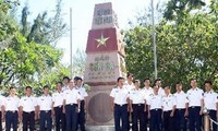 越南各地、各部门举行活动，纪念长沙解放38周年