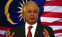 马来西亚公布新一届内阁成员名单